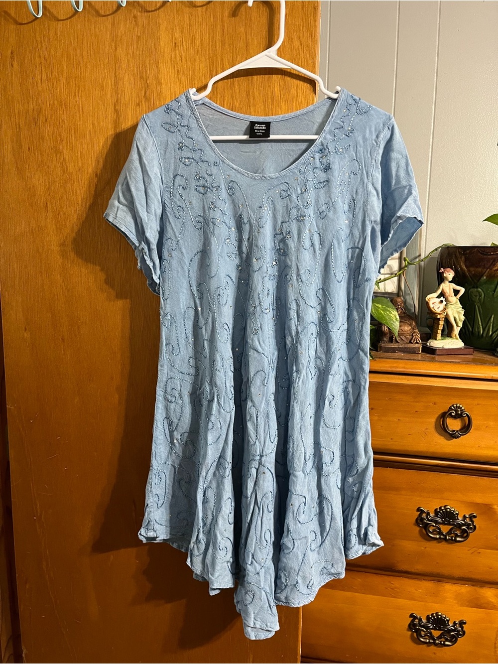 Vintage Seven Islands Light Blue Sequin Embroidered Swing Tunic Size L/XL